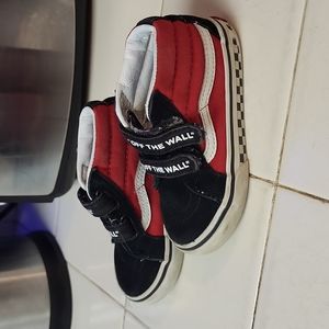 VANS Toddler 7.5 Boys. Velcro. Red.